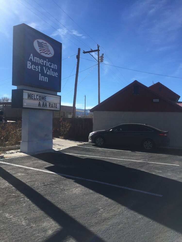 Motel American Best Value Inn