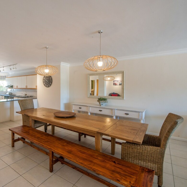 Bed & Breakfast Plett Beachfront Accommodation