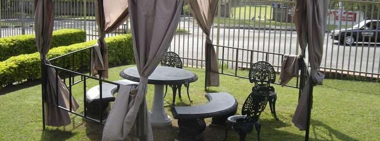 Hotel Yes Please Guest House