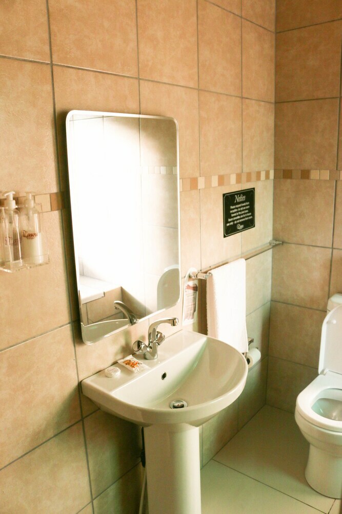Bed & Breakfast Ilawu Lodge