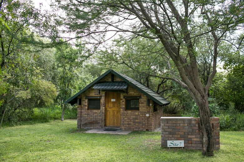 Woodlands Stop Over And Lodge
