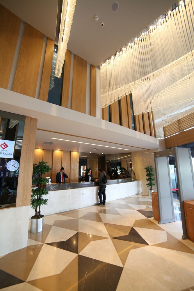 Hotel Ramada Plaza By Wyndham Konya