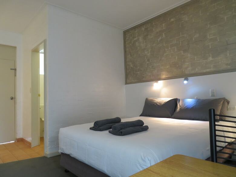 Motel Bishops Lodge Narrandera