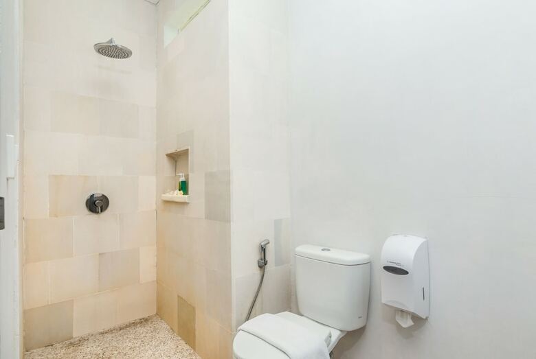 Hotel Zen Rooms Ubud Penestanan 2