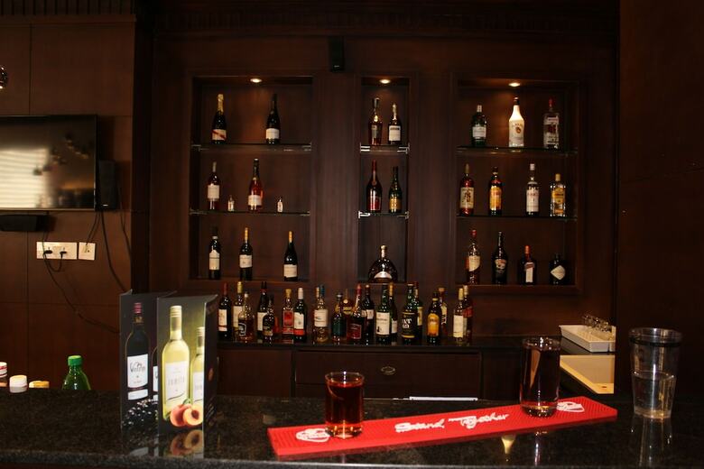 Ariya Hotel