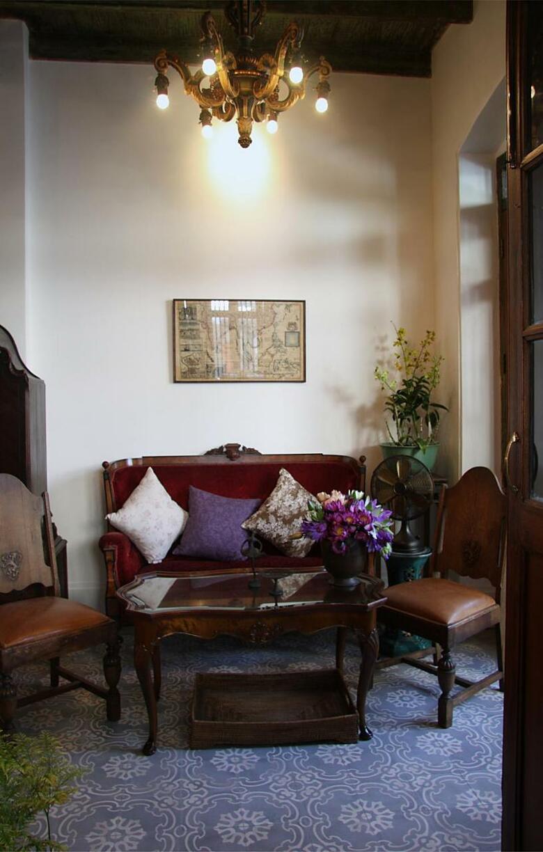 Hotel The Bhuthorn Bed And Breakfast