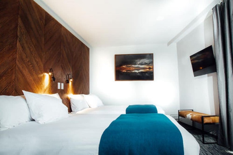 Atix Hotel