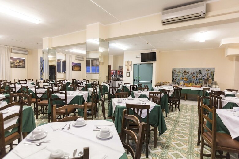 Hotel Istituto Piccole Ancelle Di Cristo Re