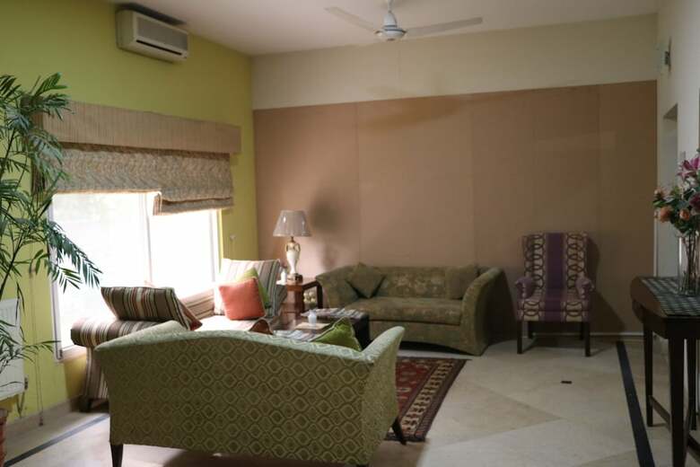 Hotel Comfort Residency
