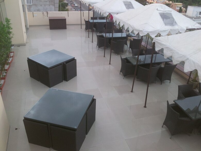 Hotel Savi Regency