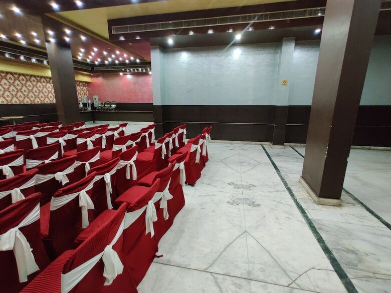 Hotel Savi Regency