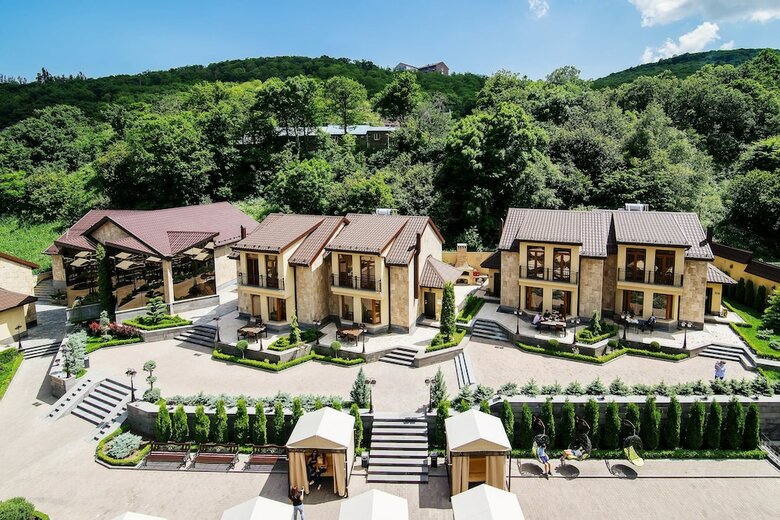 Elegant Hotel & Resort