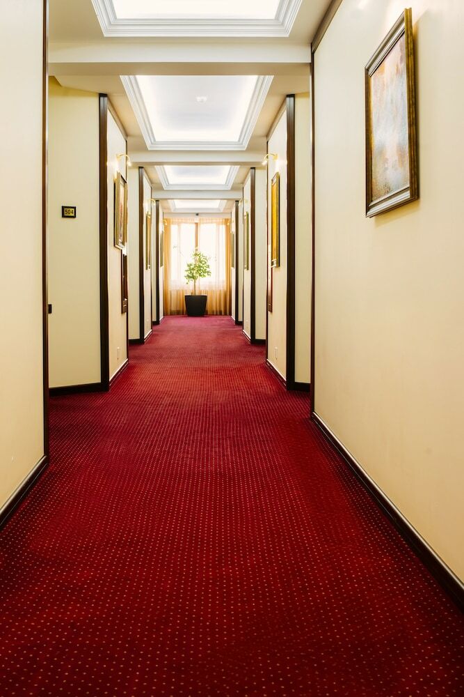 Elegant Hotel & Resort