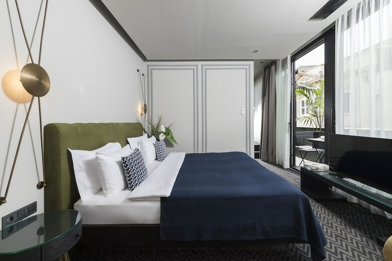 Nabu Hotel