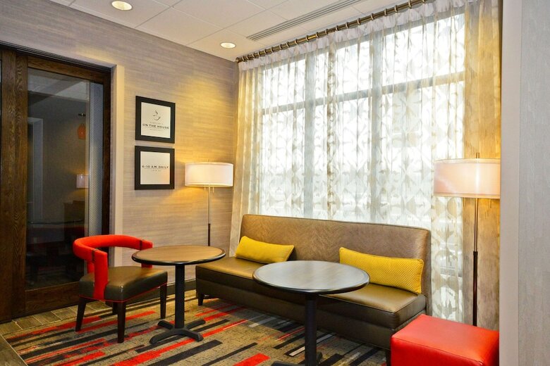 Hotel Hampton Inn Pulaski