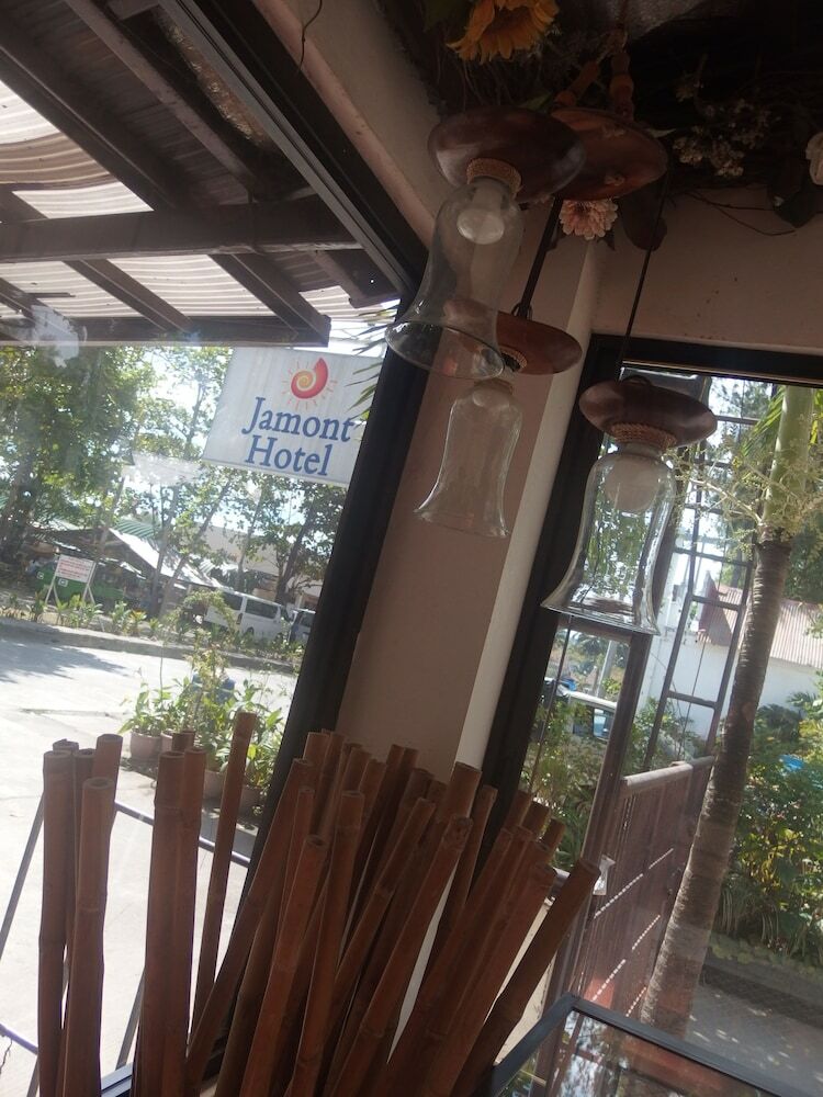 Jamont Hotel