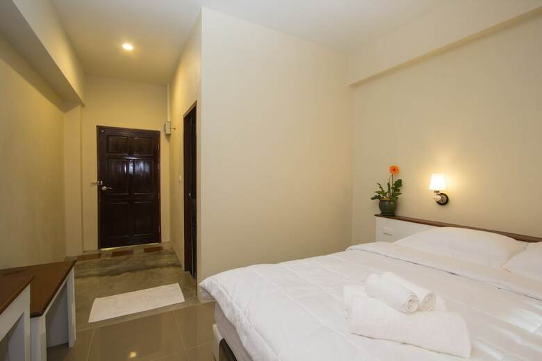 Hotel Baan Pordeedin