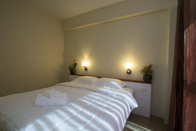 Hotel Baan Pordeedin