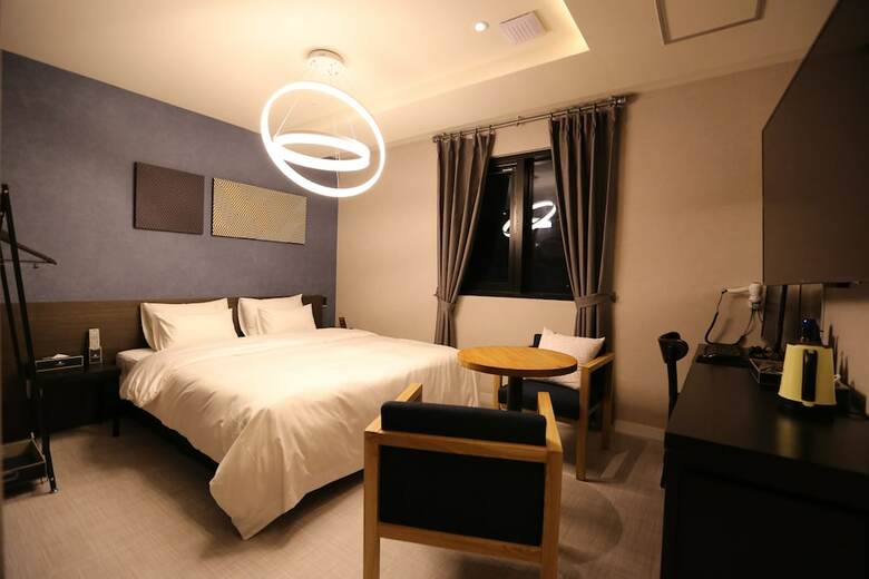 Le Idea Hotel