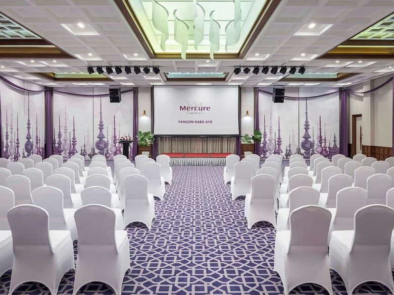 Hotel Mercure Yangon Kaba Aye