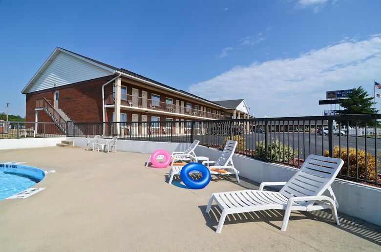 Hotel Baymont By Wyndham Effingham