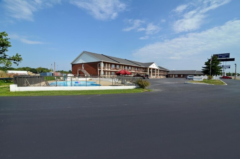 Hotel Baymont By Wyndham Effingham