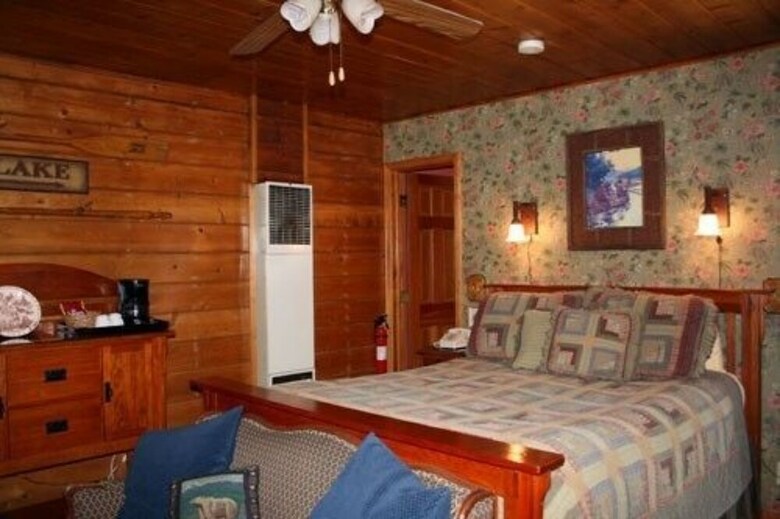 Posada Eagles Nest B&B And Cottage Suites