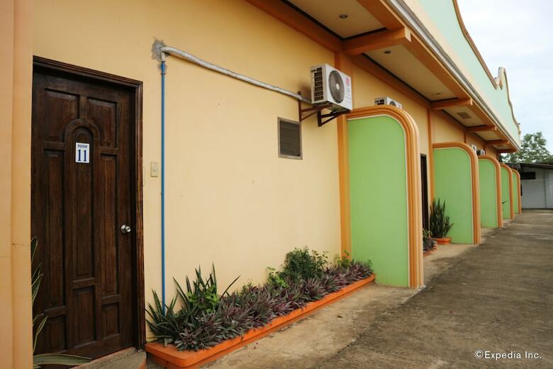 Hotel Tojo Inn