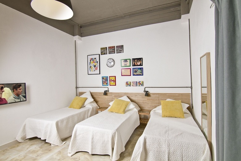 Nula Apartments