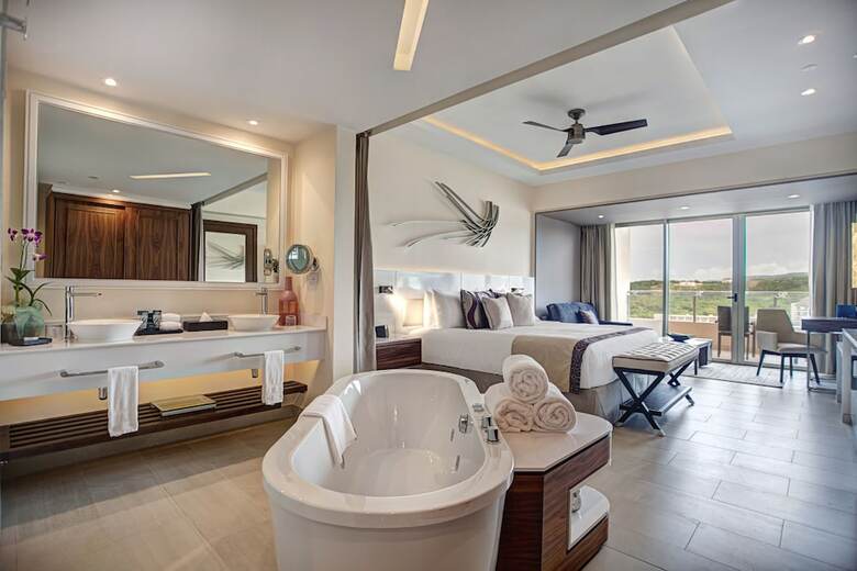 Hotel Royalton Negril Resort & Spa - All Inclusive