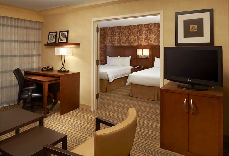 Hotel Courtyard By Marriott Des Moines West Clive