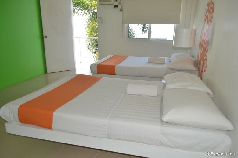 Islands Stays Hotels- Mactan