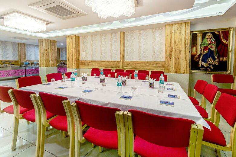 Hotel Treebo Trend Daksh Residency