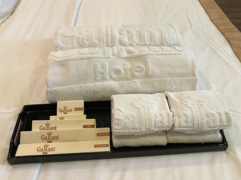 Gallant Hotel
