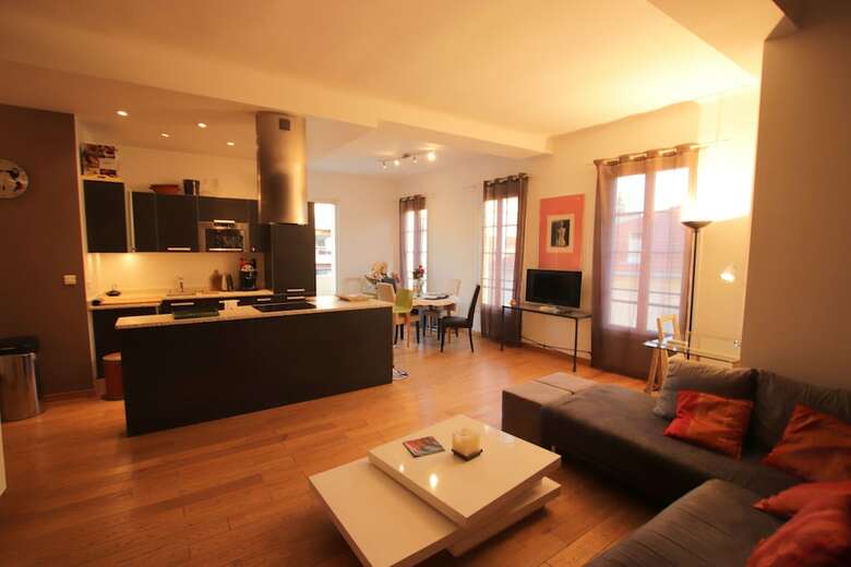 Apartamentos Happy Few - Le Blacas