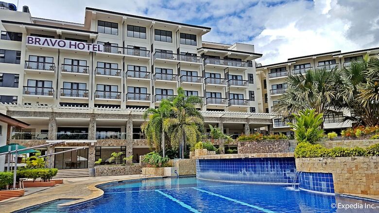 Apartamento Bravo Hotel And Resorts
