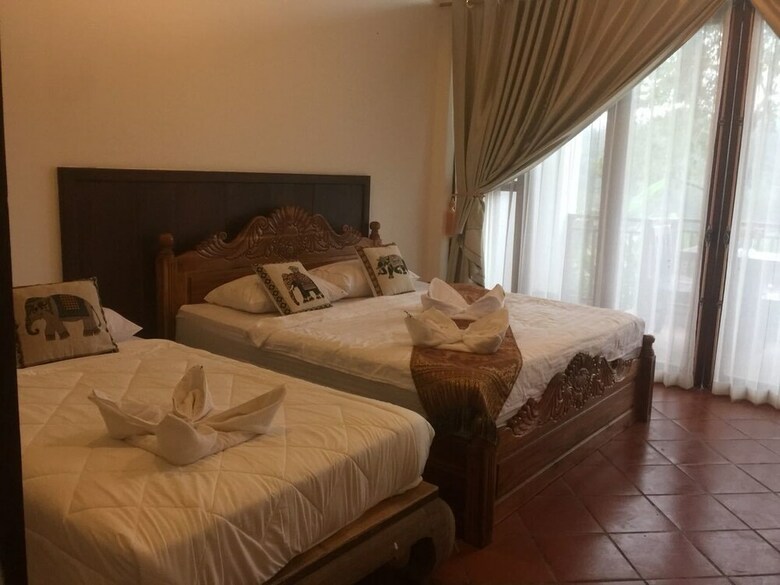 Mahout Hotel