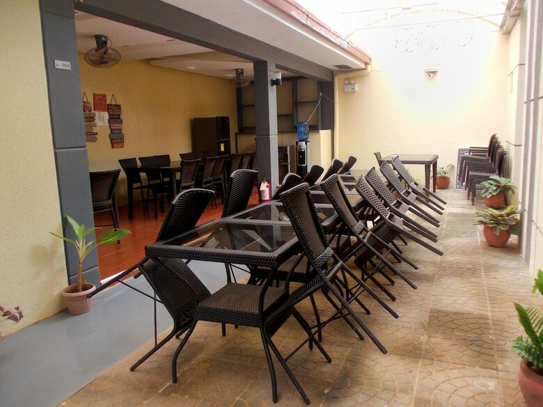 Hotel Abrhys Ridge Inn