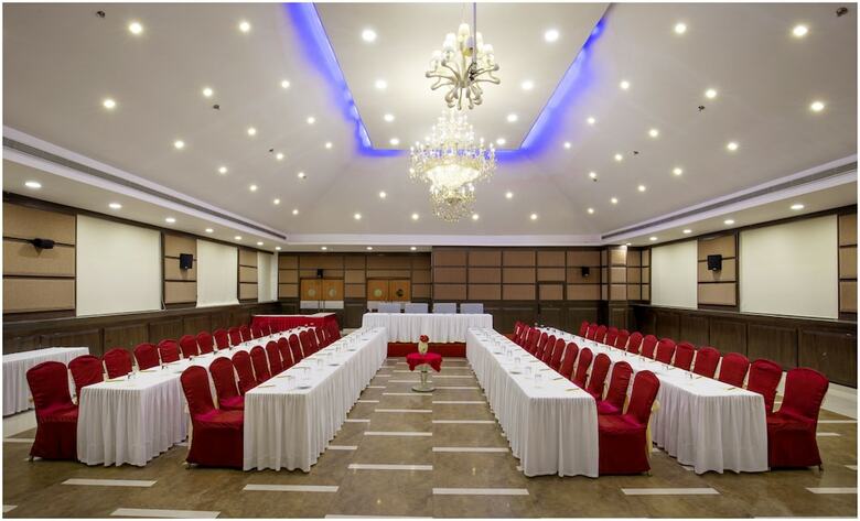 Hotel The Pgs Vedanta Cochin