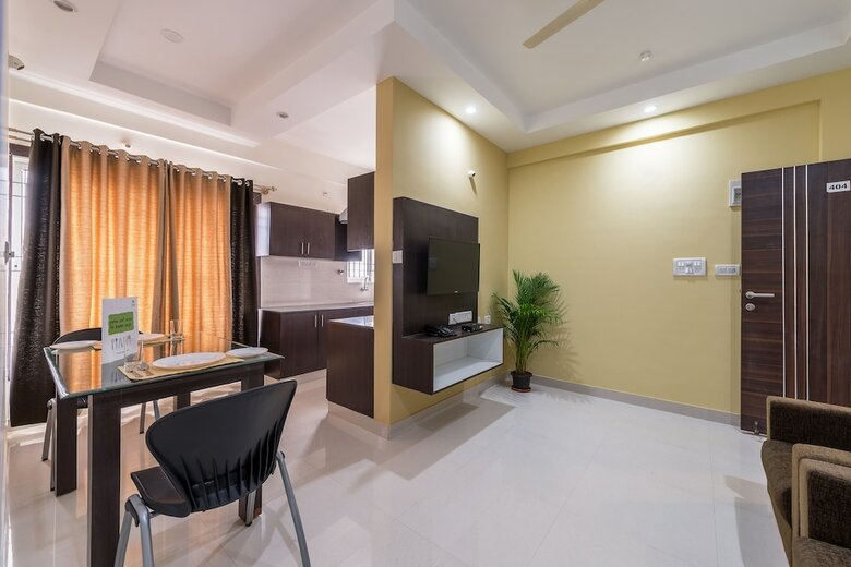 Treebo Trip Hotel Worldtree