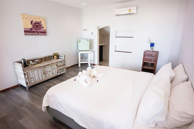 Hotel Mumsa Beach Resort & Restaurant