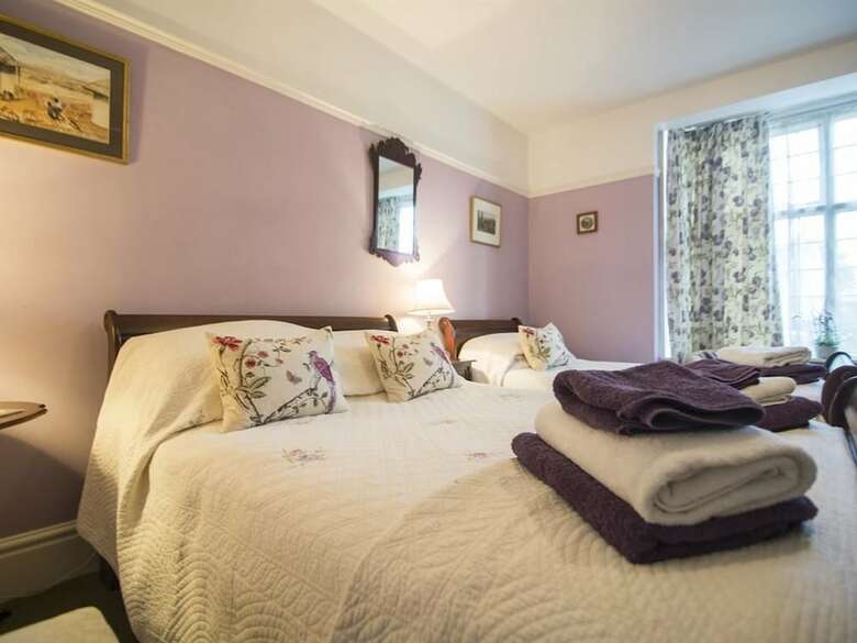Bed & Breakfast No. 21 Guest Accommodation