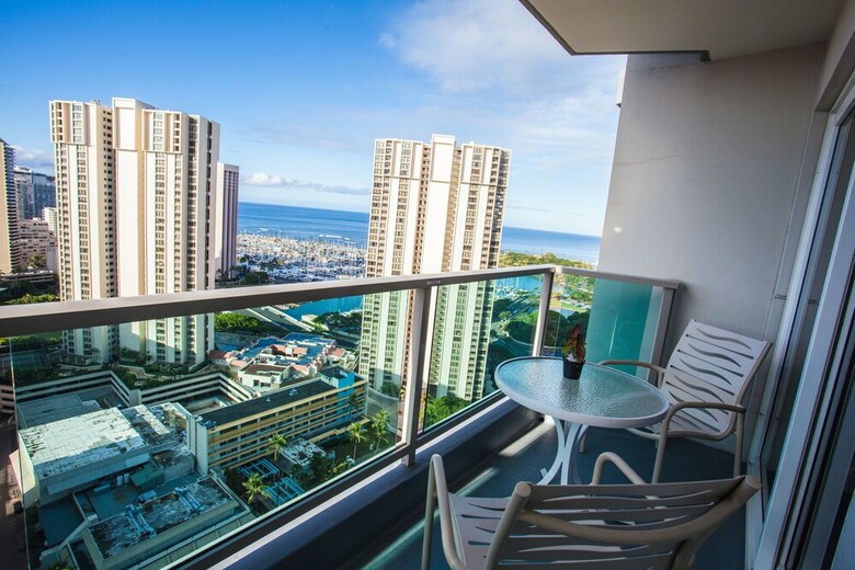 Ala Moana Hotel By Airpads