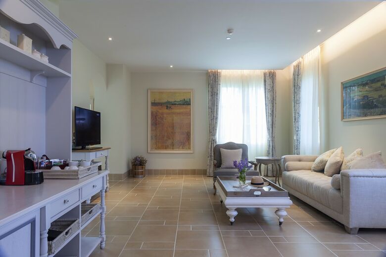 Hotel U Khao Yai