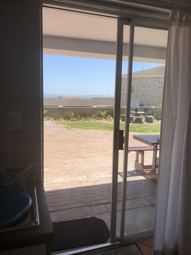 Hotel Sunbird View