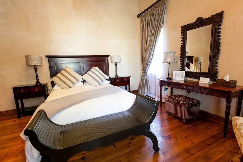 Hotel Old House Lodge