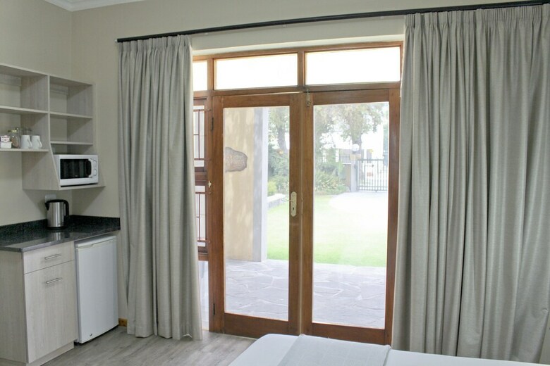 Hotel 17 On Bird Guest House