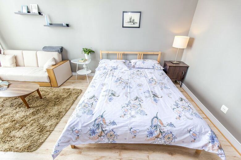 Lacasa Service Apartment