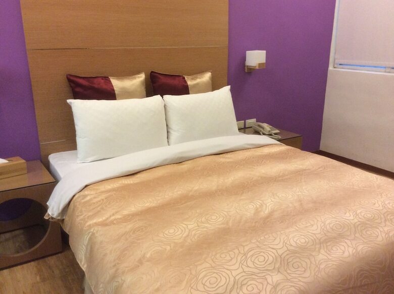 Purple Garden Hotel