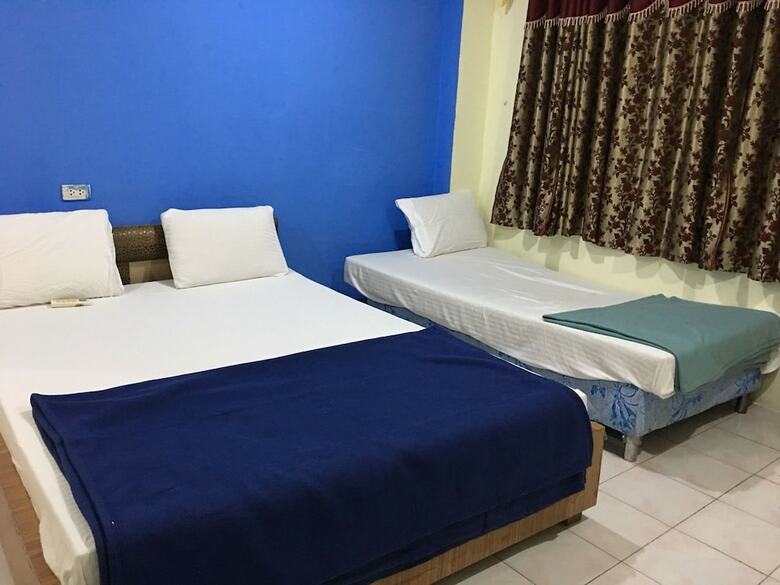 Hotel Paris In Bangkok